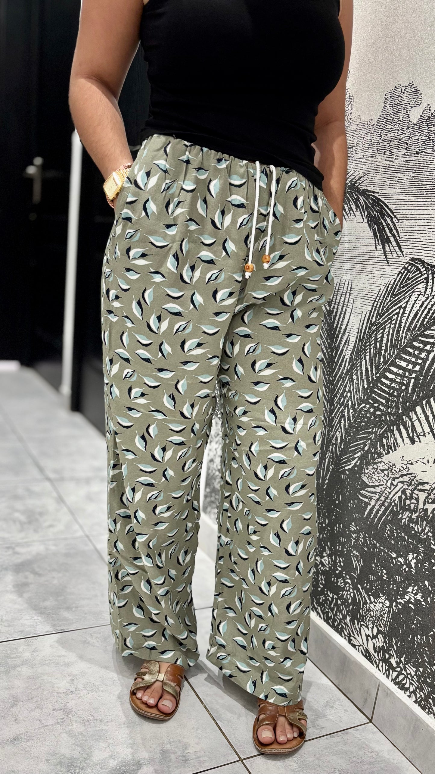 Pantalon fluide M divers motifs
